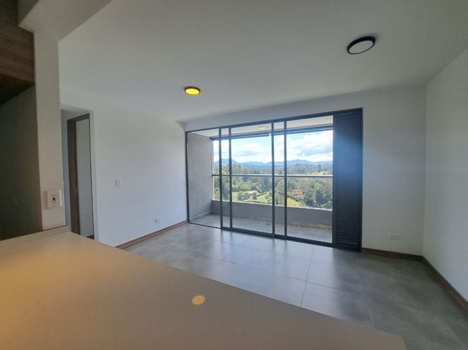Apartamento de 2 alcobas en venta en Centro, Rionegro, 58 m² · foto 8 de 21