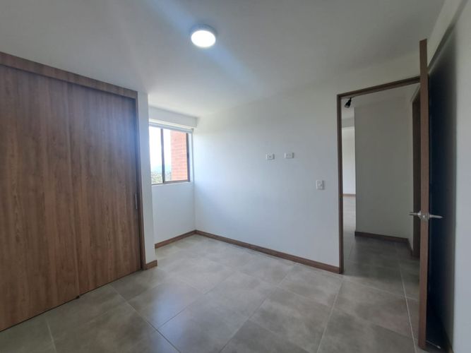 Apartamento de 2 alcobas en venta en Centro, Rionegro, 58 m² · foto 10 de 21