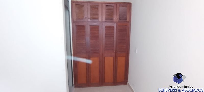 Casa de 3 alcobas en venta en El Trianon, Envigado, 140 m² · foto 9 de 15