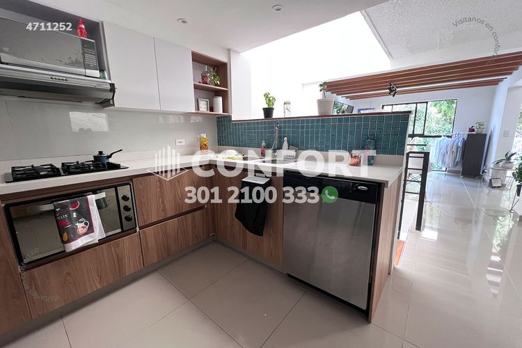 Apartamento de 4 alcobas en arriendo en Claraval, Envigado, 300 m² · foto 15 de 24