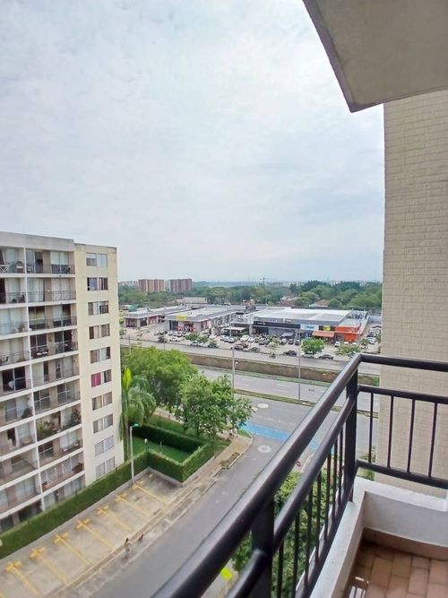 Apartamento de 3 alcobas en venta en Bochalema, Cali, 63 m² · foto 5 de 24
