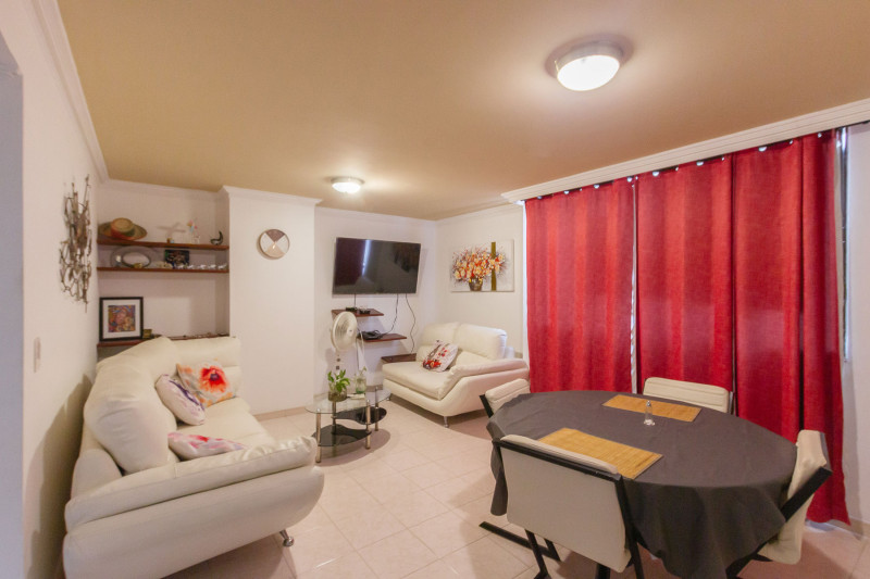 Apartamento en venta en Rodadero Sur, Santa Marta · foto 4 de 21