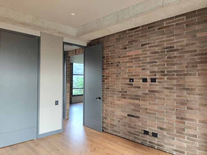 Apartamento de 2 alcobas en arriendo en El Poblado, Medellín, 140 m² · foto 8 de 16