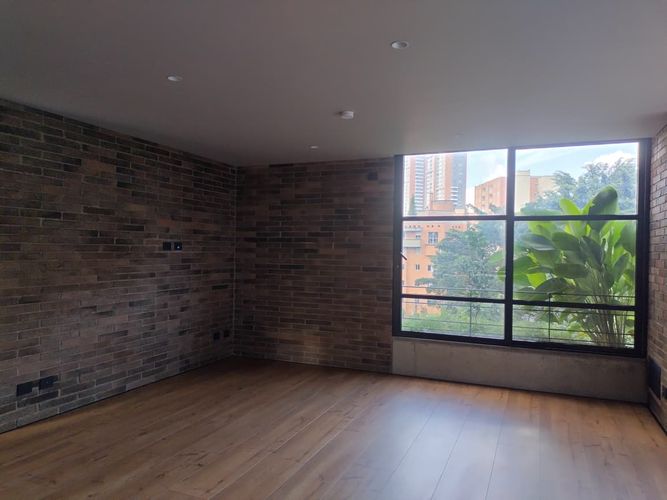 Apartamento de 2 alcobas en arriendo en El Poblado, Medellín, 140 m² · foto 10 de 16
