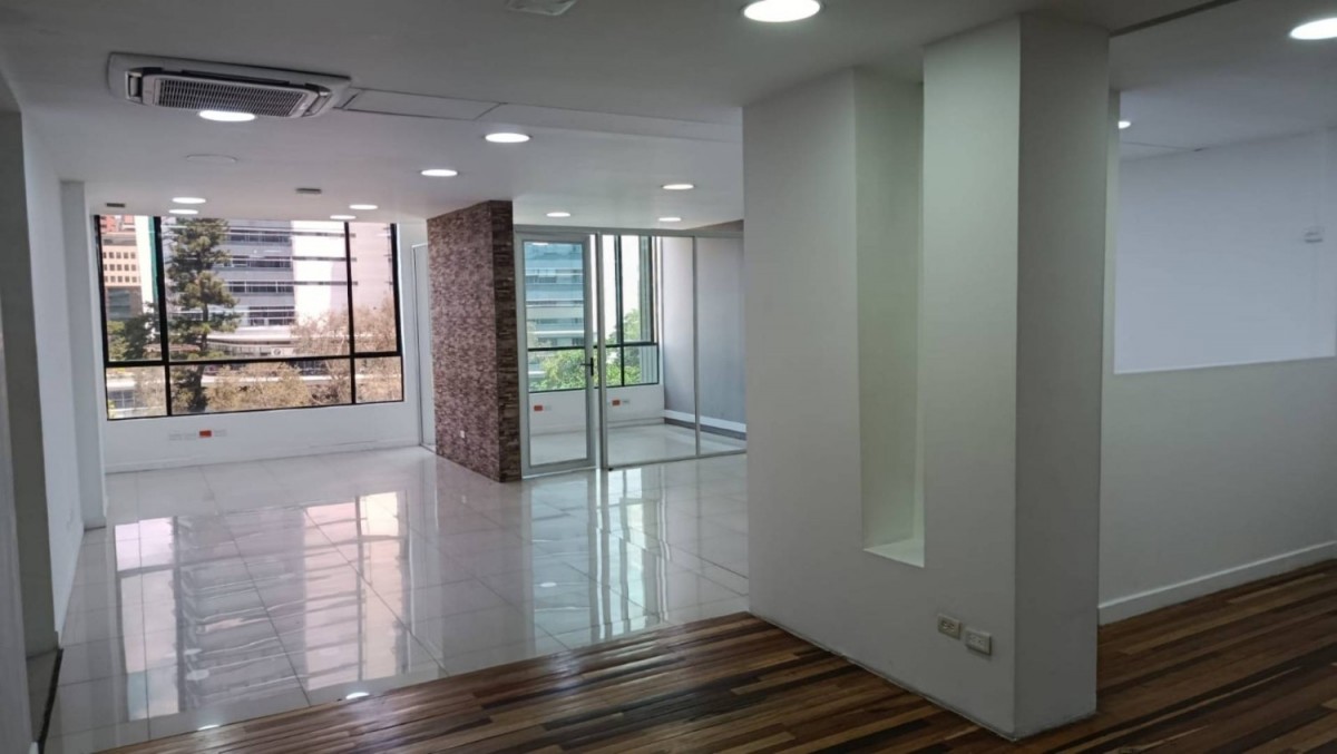 Local en Arriendo en Milla de Oro, Medellín