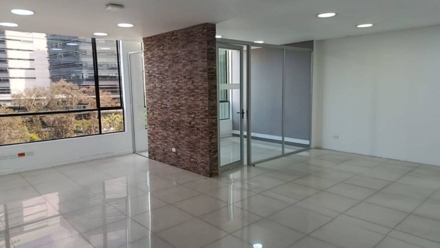 Local en arriendo en Milla De Oro, Medellín, 138 m² · foto 3 de 14