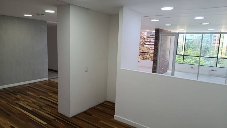 Local en arriendo en Milla De Oro, Medellín, 138 m² · foto 4 de 14