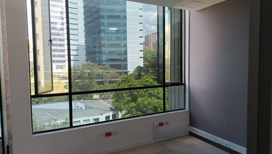 Local en arriendo en Milla De Oro, Medellín, 138 m² · foto 9 de 14