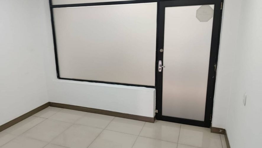Local en arriendo en Milla De Oro, Medellín, 138 m² · foto 13 de 14