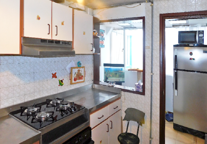 Casa de 6 alcobas en venta en 20 De Julio, Bogotá, 234 m² · foto 11 de 24