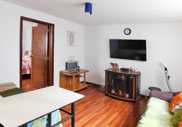 Casa de 6 alcobas en venta en 20 De Julio, Bogotá, 234 m² · foto 17 de 24