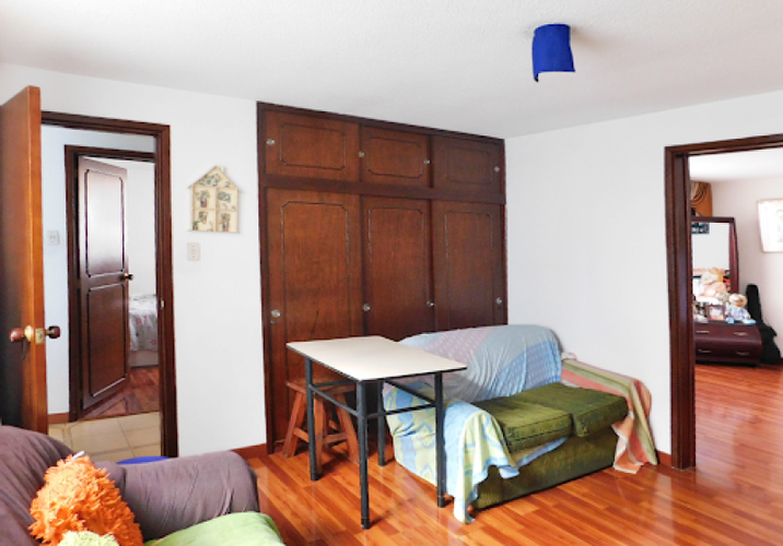 Casa de 6 alcobas en venta en 20 De Julio, Bogotá, 234 m² · foto 19 de 24