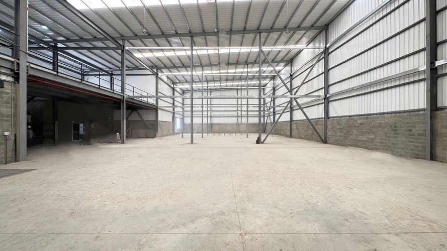 Bodega en arriendo en Arroyohondo, Yumbo, 1600 m² · foto 2 de 19