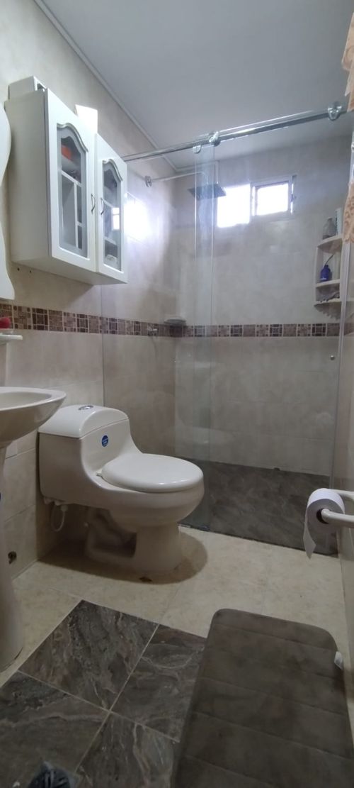 Casa de 3 alcobas en venta en Riascos, Santa Marta, 263 m² · foto 15 de 24