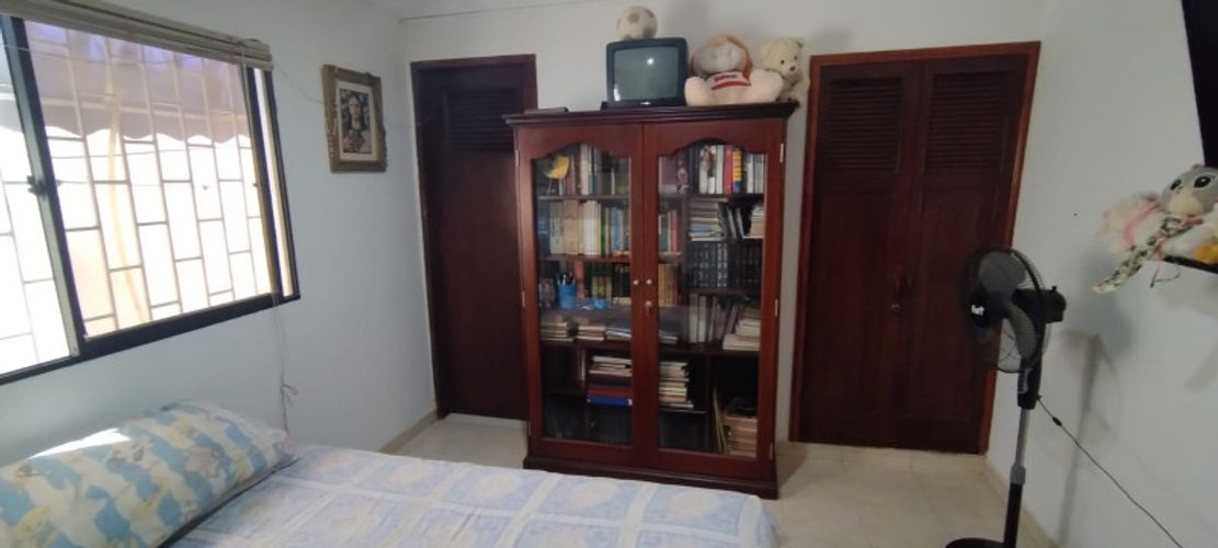 Casa de 3 alcobas en venta en Riascos, Santa Marta, 263 m² · foto 18 de 24