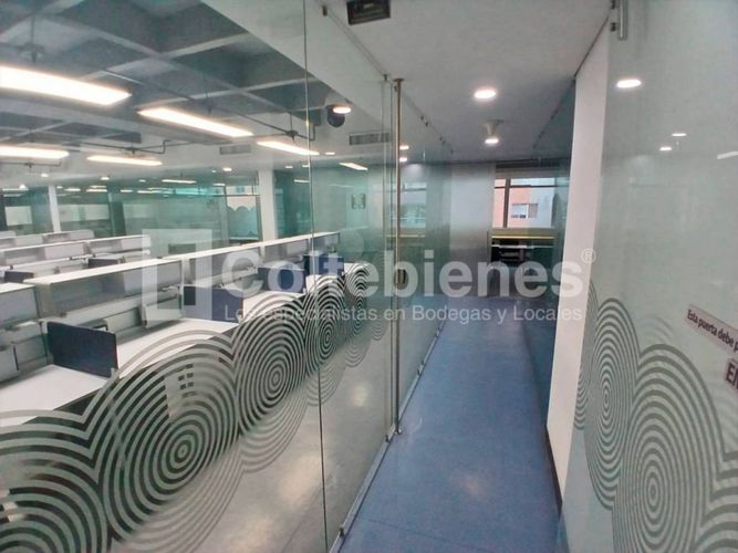 Oficina en arriendo en Ciudad Del Río, Medellín, 509 m² · foto 13 de 21