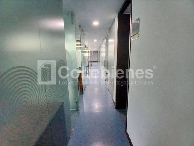 Oficina en arriendo en Ciudad Del Río, Medellín, 509 m² · foto 15 de 21
