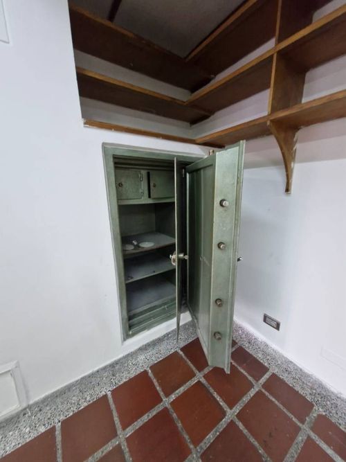 Edificio en venta en La Candelaria, Barranquilla, 792 m² · foto 14 de 24