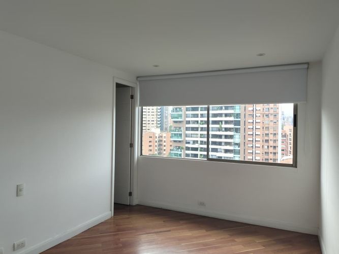 Apartamento de 2 alcobas en venta en Los Parra, Medellín, 190 m² · foto 17 de 19