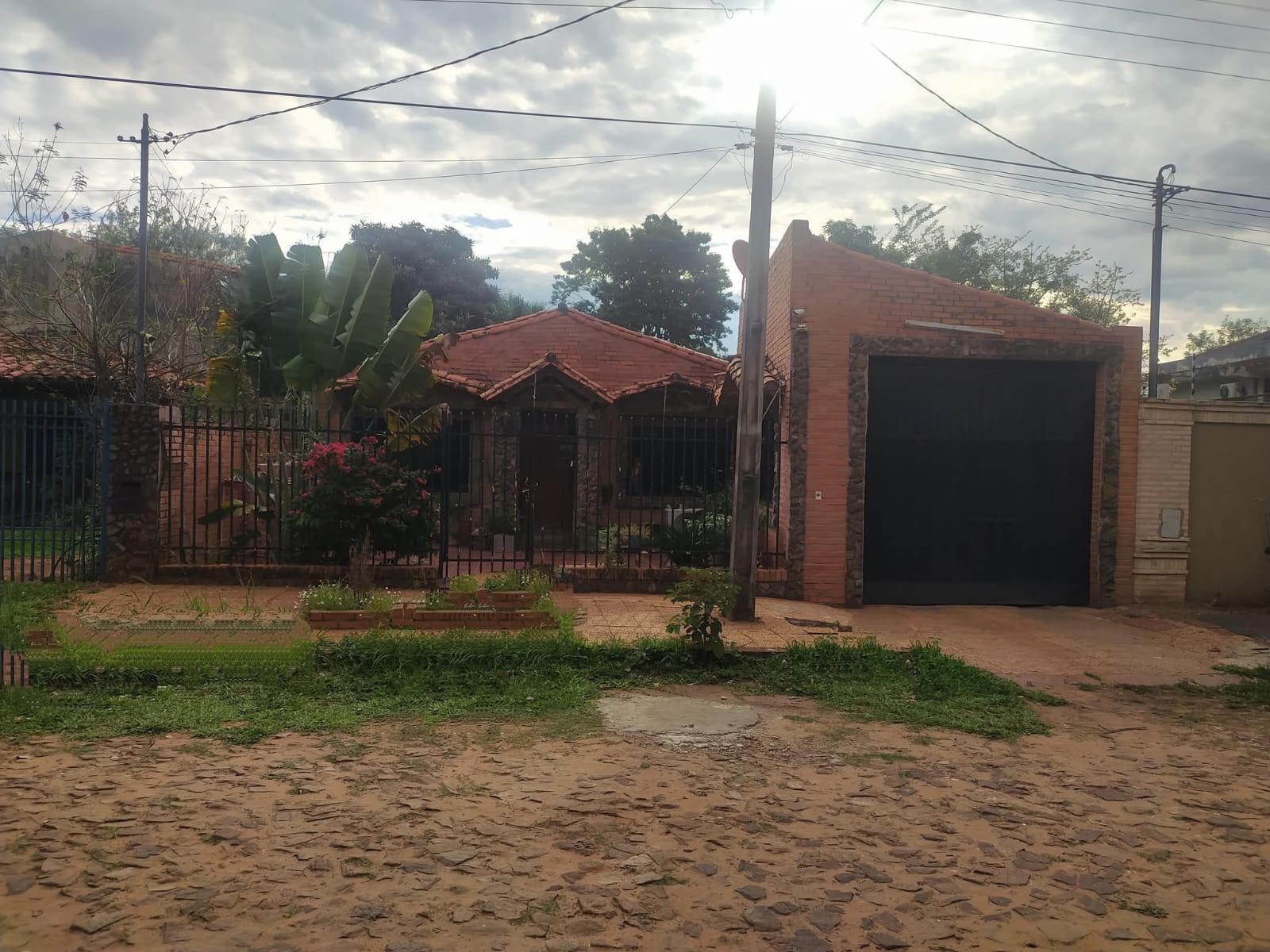 VENDO CASA EN LUQUE ,EN OFERTA Barrio Lomas de San Isidro — foto 3