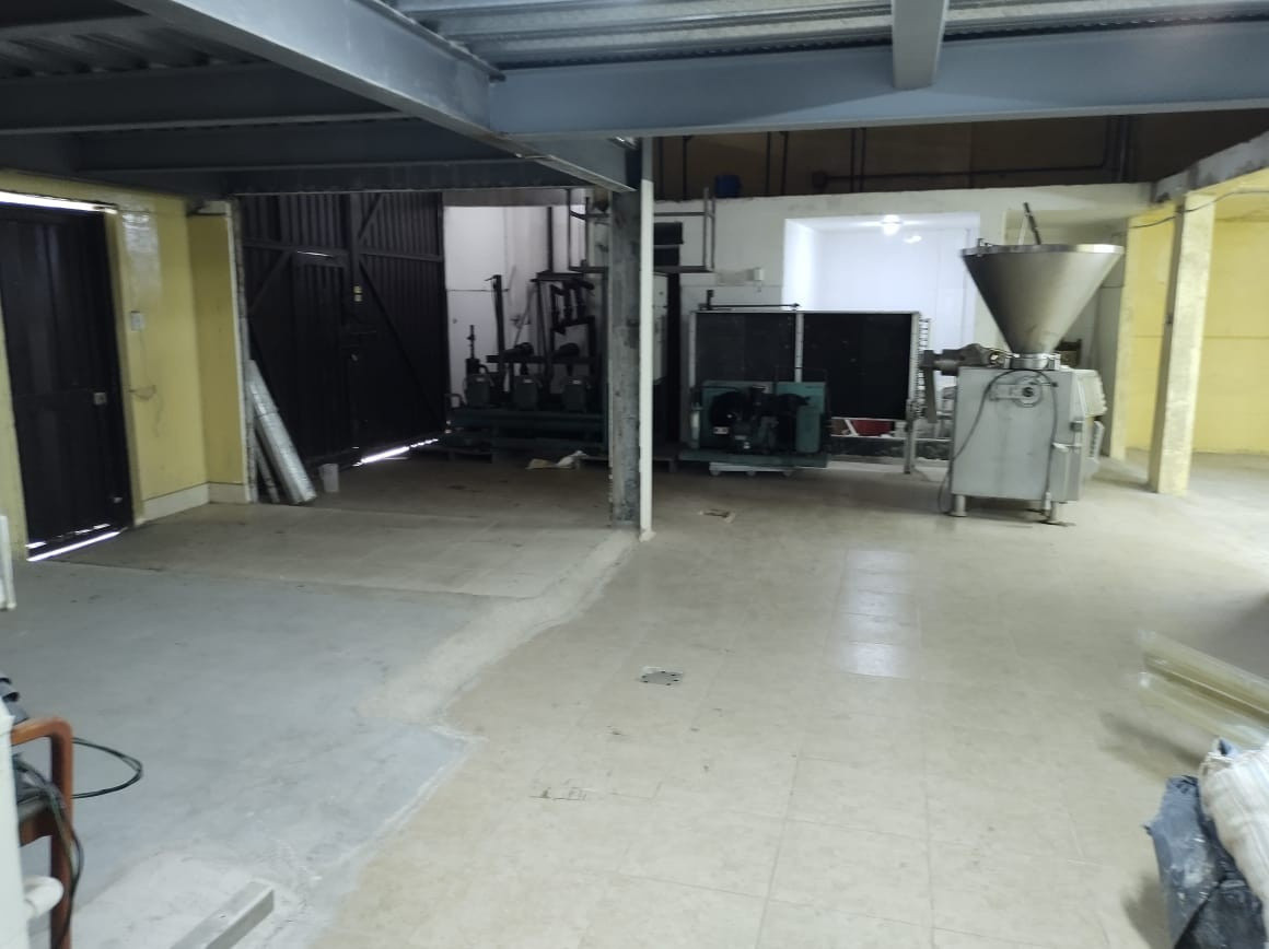 Warehouse for sale in Guayabal, Medellín [No disponible] 3