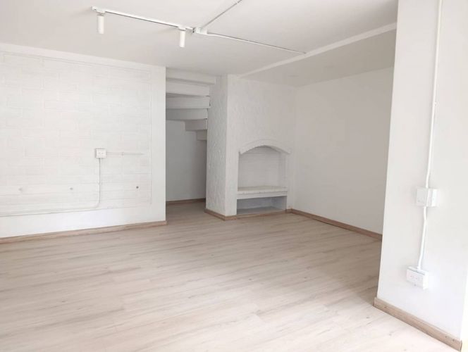 Local en arriendo en Patio Bonito, Medellín, 36 m² · foto 2 de 7