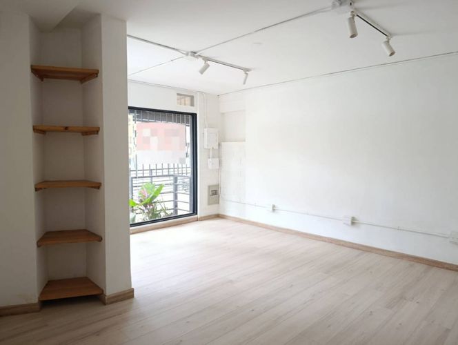 Local en arriendo en Patio Bonito, Medellín, 36 m² · foto 3 de 7