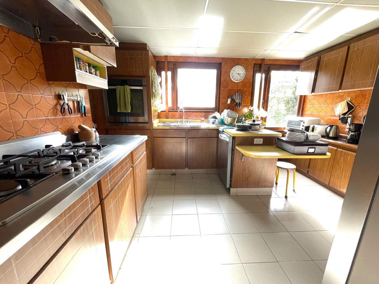 Apartamento en venta en Los Rosales, Bogotá · foto 5 de 16