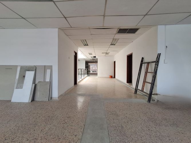 Local en arriendo en Sector Plaza De Bolivar, Pereira, 250 m² · foto 7 de 10