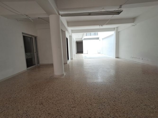 Local en arriendo en Sector Plaza De Bolivar, Pereira, 300 m² · foto 8 de 10