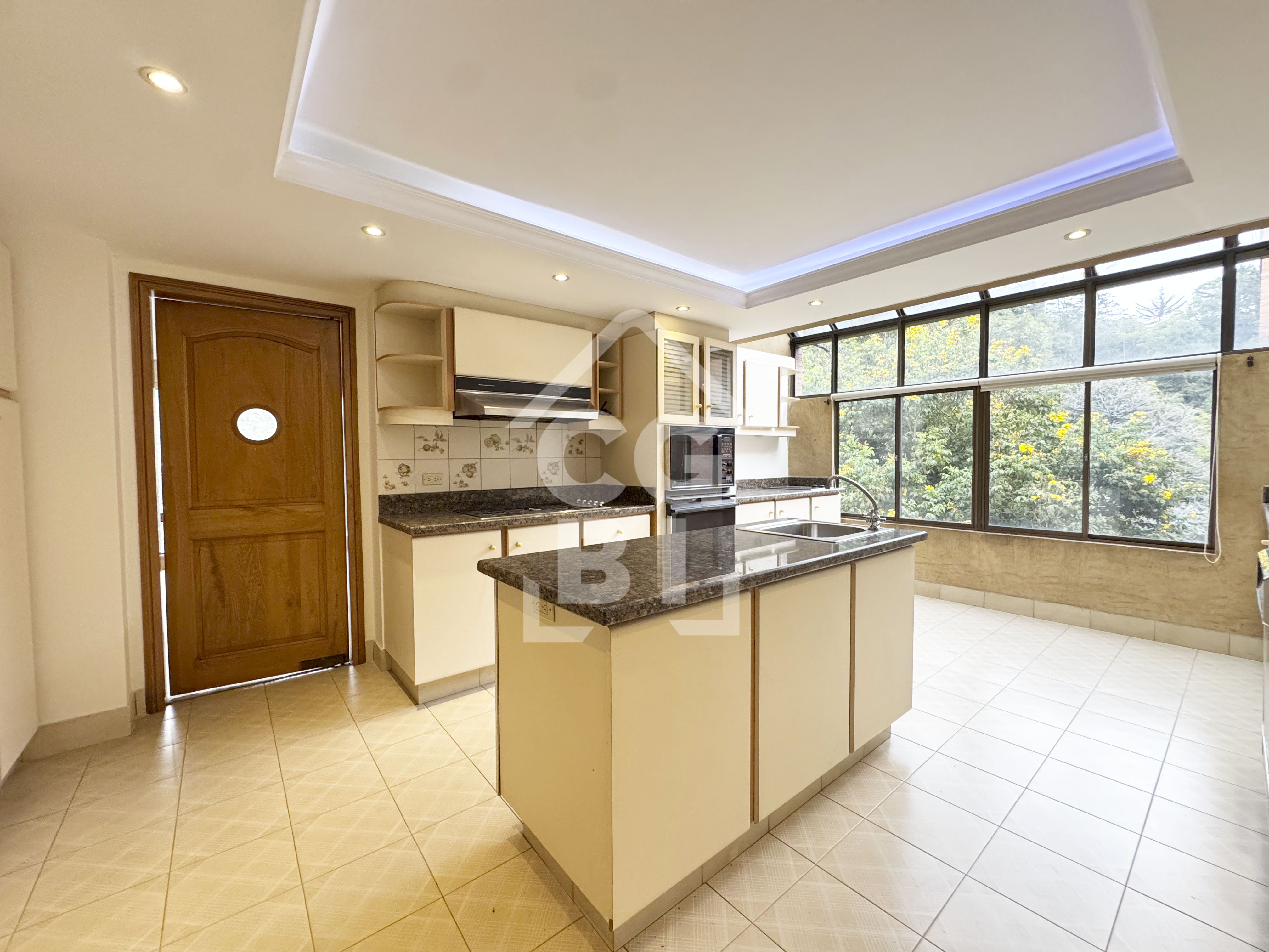 Apartamento en venta en Cerros De Suba, Bogotá · foto 10 de 24