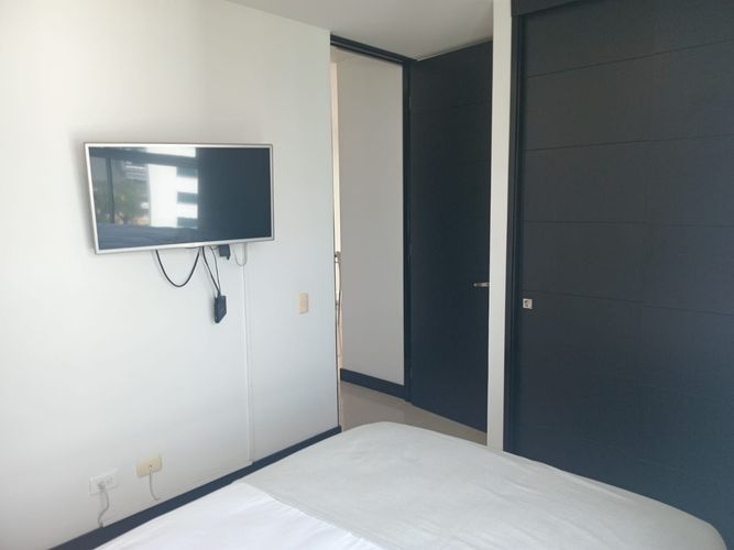 Apartamento de 2 alcobas en arriendo en El Poblado, Medellín, 78 m² · foto 11 de 16