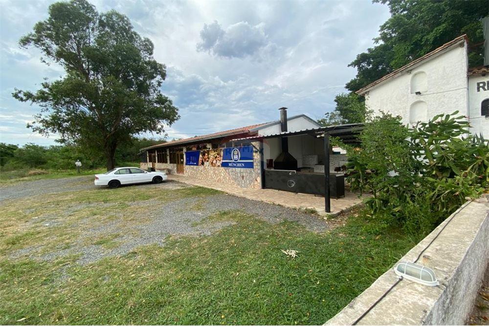 Importante propiedad p/ todo tipo emprendimientos     J.A. — foto 2