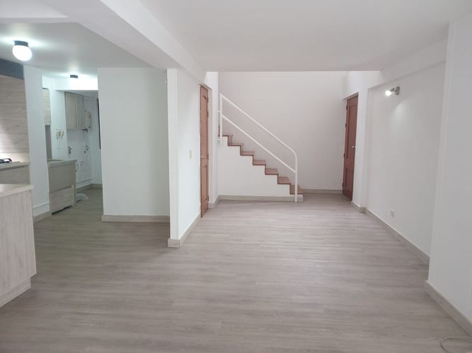 Apartamento de 2 alcobas en arriendo en El Diamante No. 2, Medellín, 130 m² · foto 4 de 14