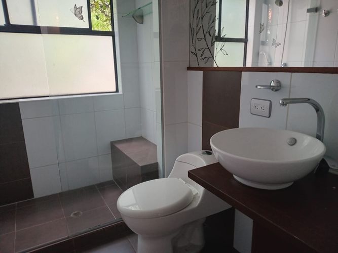 Apartamento de 2 alcobas en arriendo en El Diamante No. 2, Medellín, 130 m² · foto 6 de 14