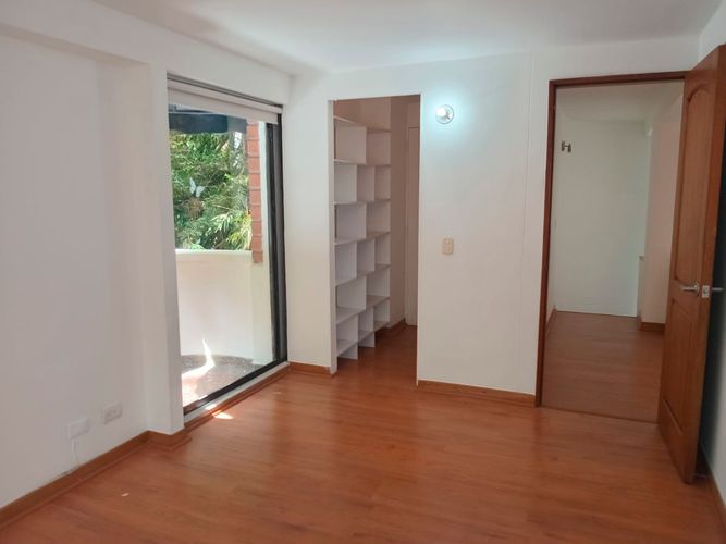 Apartamento de 2 alcobas en arriendo en El Diamante No. 2, Medellín, 130 m² · foto 10 de 14