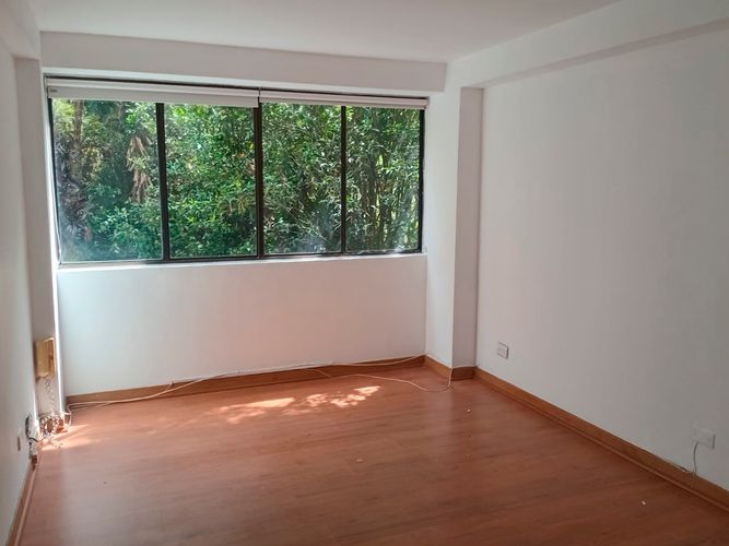 Apartamento de 2 alcobas en arriendo en El Diamante No. 2, Medellín, 130 m² · foto 11 de 14