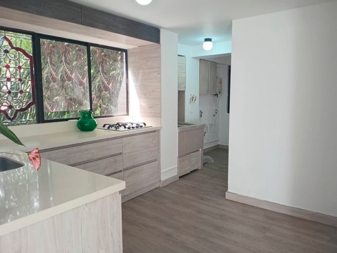 Apartamento de 2 alcobas en arriendo en El Diamante No. 2, Medellín, 130 m² · foto 12 de 14