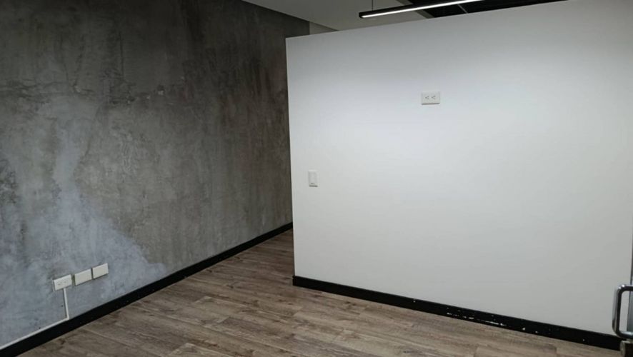 Local en arriendo en Milla De Oro, Medellín, 46 m² · foto 6 de 7