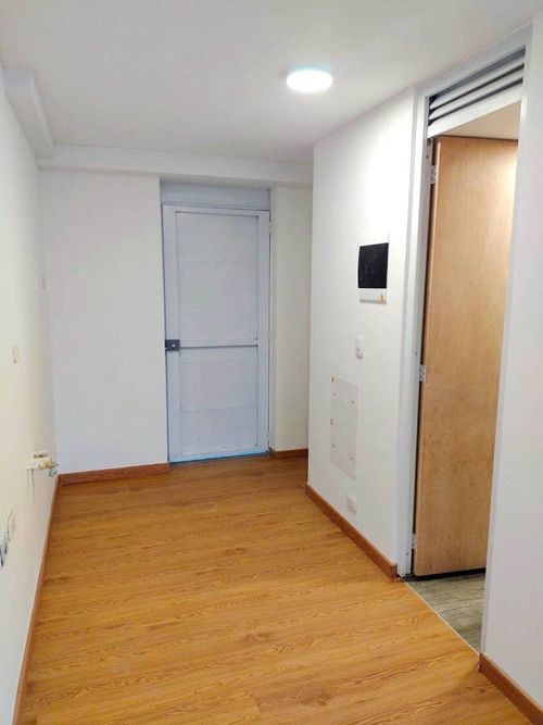 Apartaestudio en venta en Modelia, Bogotá, 28 m² · foto 3 de 17