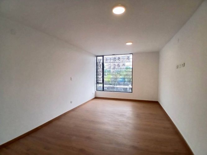 Apartaestudio en venta en Modelia, Bogotá, 28 m² · foto 7 de 17