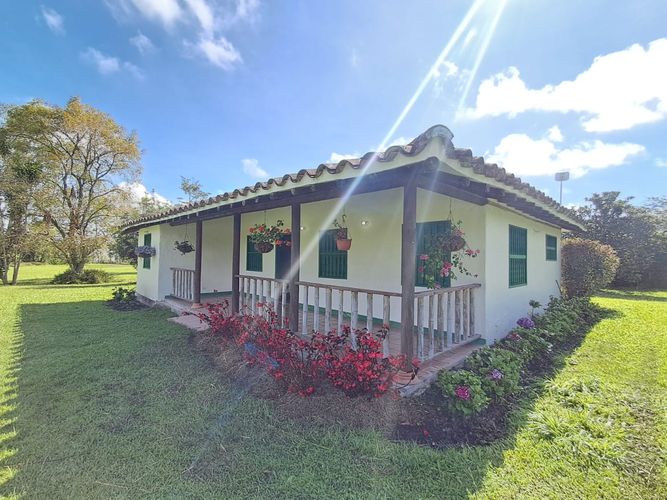 Finca en arriendo en El Porvenir, Rionegro, 125 m² · foto 3 de 19