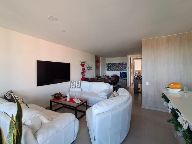 Apartamento de 3 alcobas en arriendo en Los Colegios, Rionegro, 95 m² · foto 3 de 12