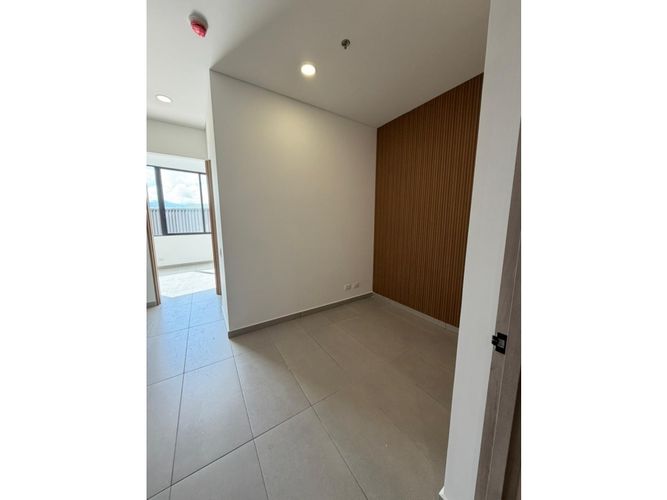 Consultorio en venta en Norte De Armenia, Armenia, 33 m² · foto 3 de 11