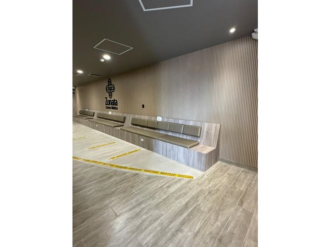 Consultorio en venta en Norte De Armenia, Armenia, 33 m² · foto 8 de 11