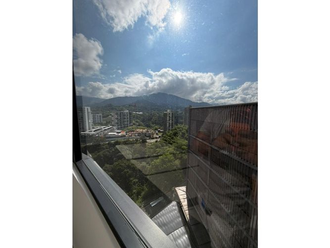 Consultorio en venta en Norte De Armenia, Armenia, 33 m² · foto 9 de 11