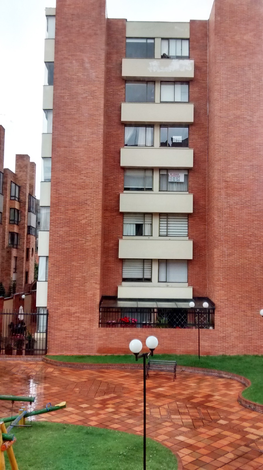 Apartamento en venta en Cedritos, Bogotá · foto 3 de 24