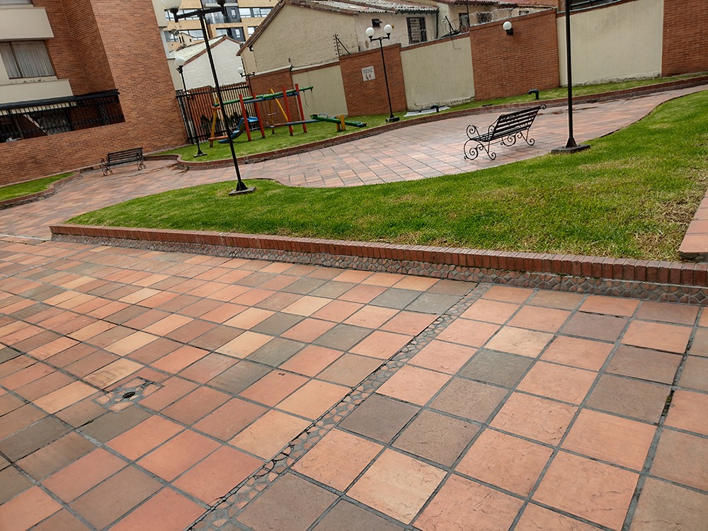 Apartamento en venta en Cedritos, Bogotá · foto 5 de 24