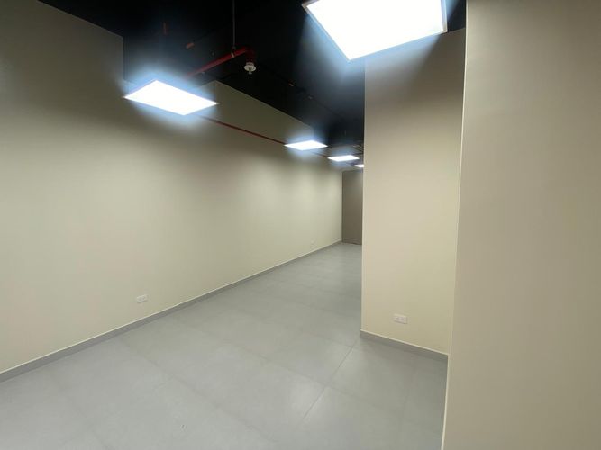 Oficina en arriendo en El Poblado, Medellín, 36 m² · foto 9 de 13