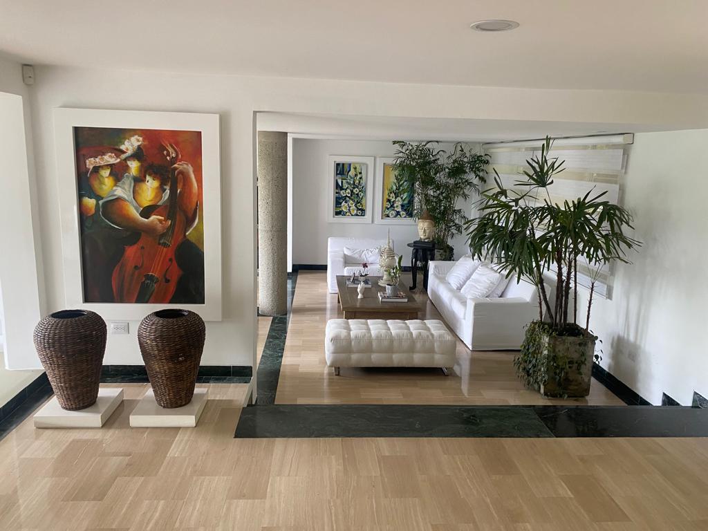 Casa en arriendo en Santa monica, Cali